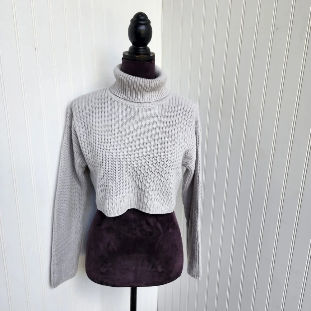 NWT Missguided Women Boho Tuttleneck Neck Cropped Sweater Knit Gray Petite 2P 4P